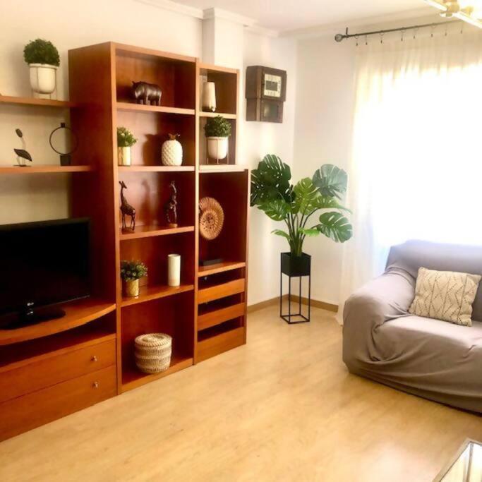 Nuevo Con Piscina A 2 Minutos Estacion Tren Ave Apartament *