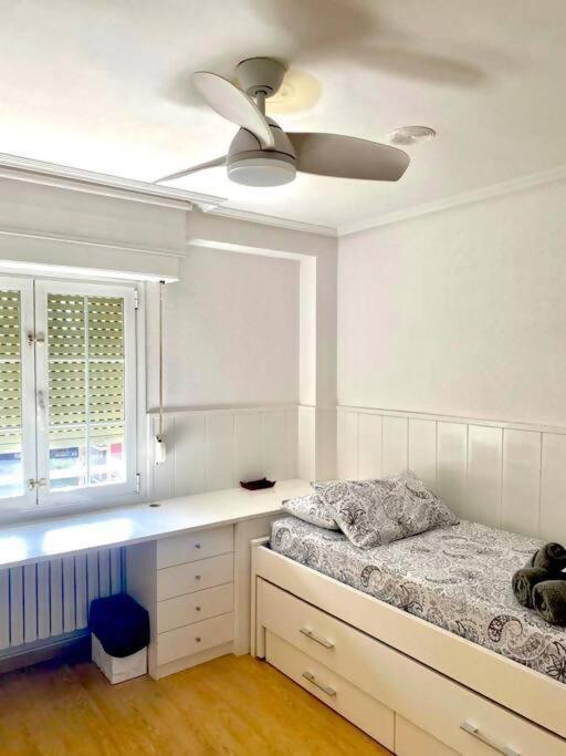 Nuevo Con Piscina A 2 Minutos Estacion Tren Ave Apartament *