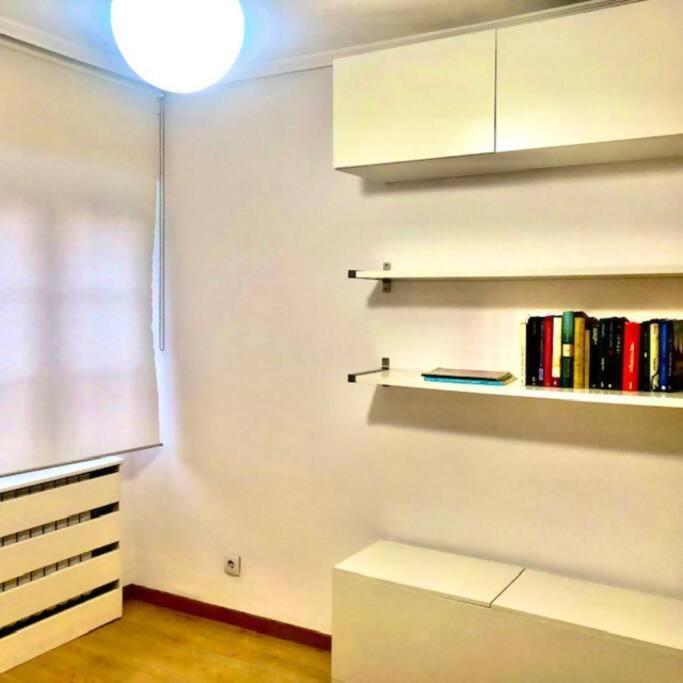 Nuevo Con Piscina A 2 Minutos Estacion Tren Ave Apartament