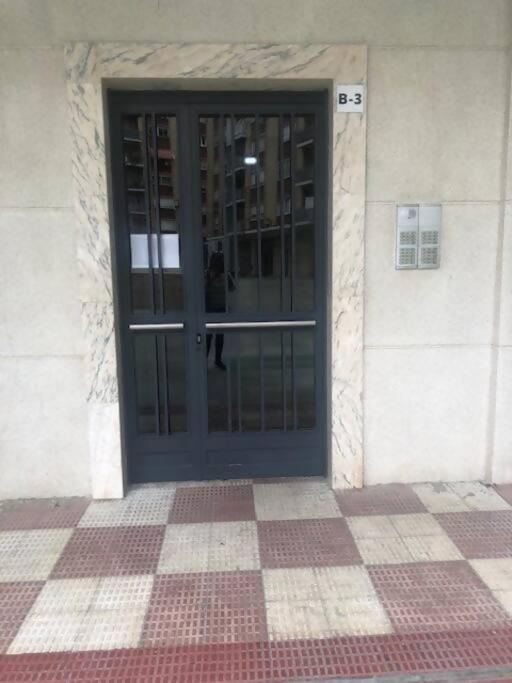 Nuevo Con Piscina A 2 Minutos Estacion Tren Ave Apartamento Saragoça