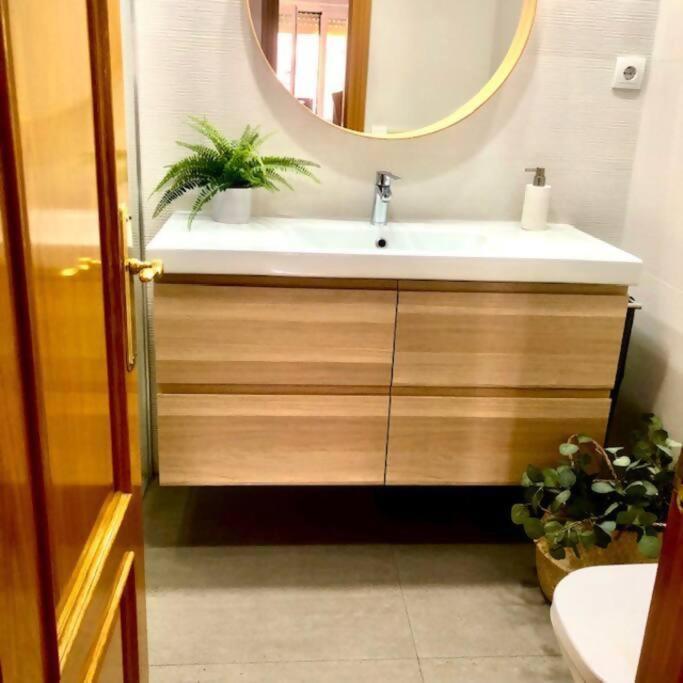 Apartment Nuevo Con Piscina A 2 Minutos Estacion Tren Ave